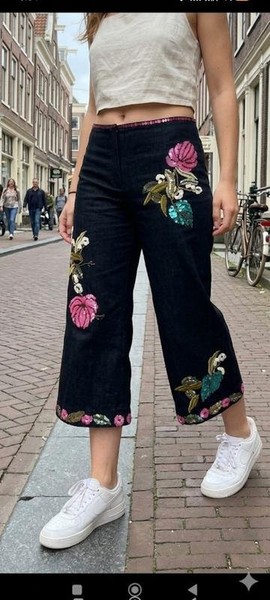 Women Karen Millen Trousers Black Sequin S