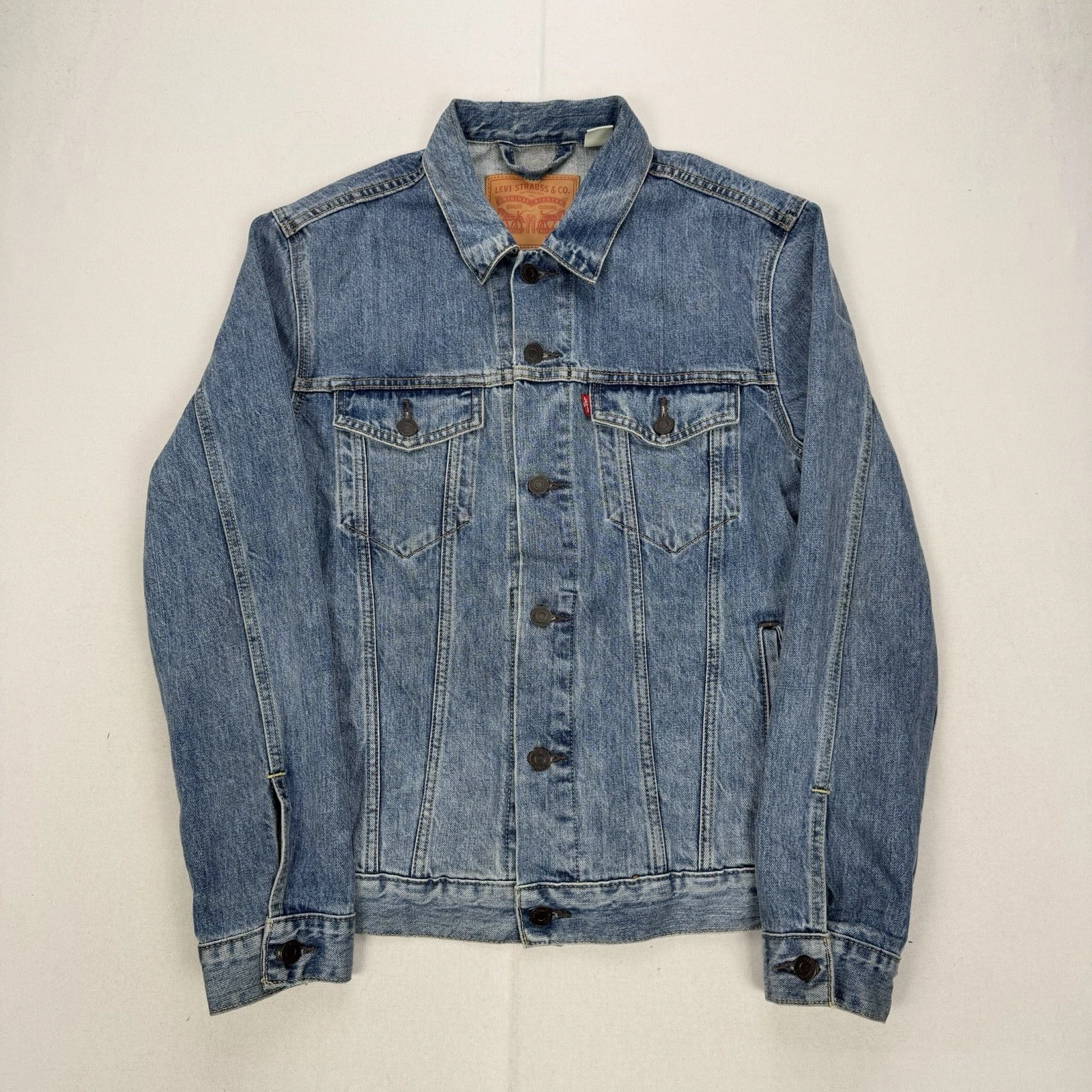 Levi’s Denim Jacket Blue Jeans Button Up Western Country Men’s Medium
