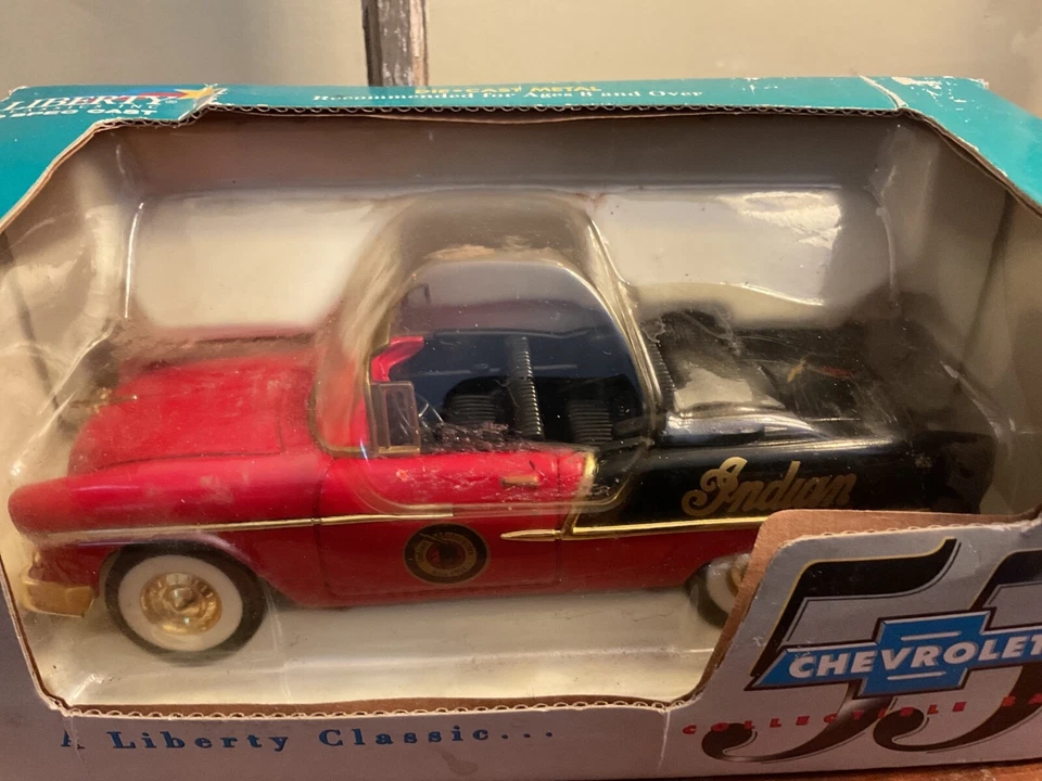 Chevrolet Indian Motorcycle Bank 1955 de Liberty Classics fundido a presión con equipamiento Foto 2 de 4