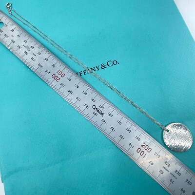 Tiffany & Co. Notes 727 Fifth Avenue New York Round Pendant