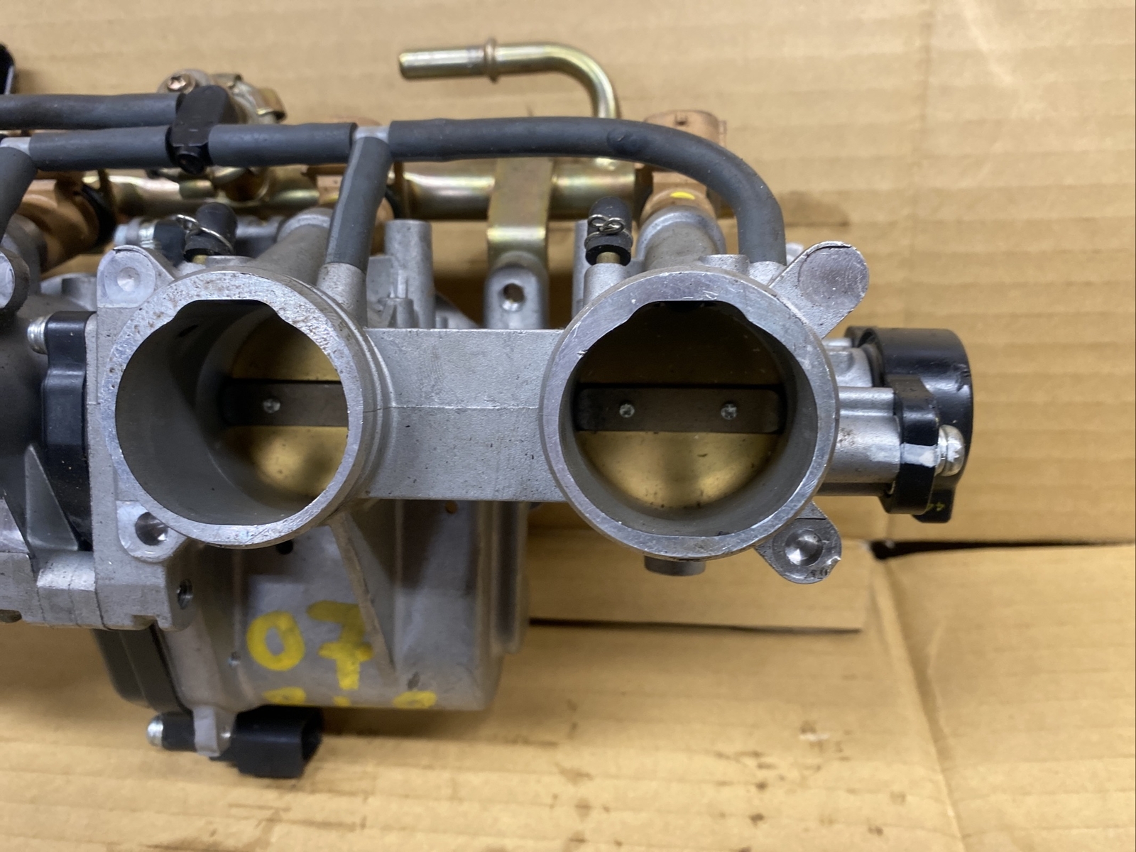 2007 Yamaha YZF R6 R Throttle bodies fuel injectors FOR PARTS 83225 eBay