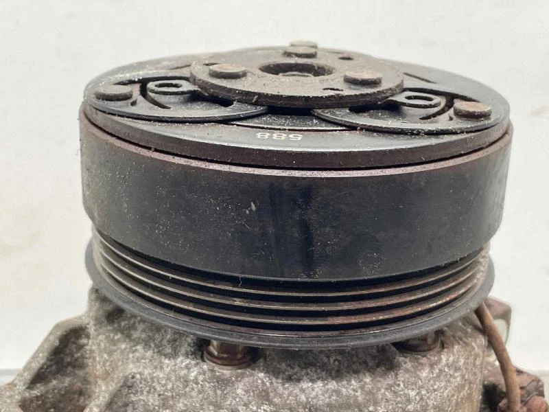 2007-2009 Suzuki Grand Vitara A/C AC Compressor OEM - Image 4 of 4