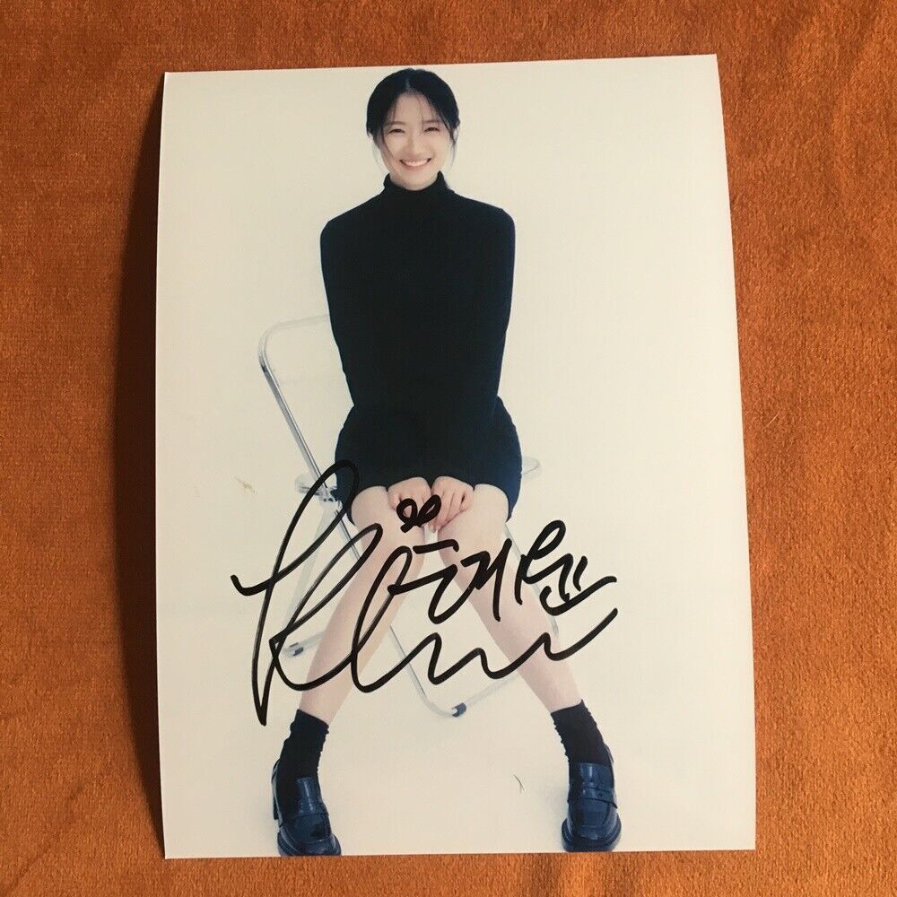 Lovely Runner Kim Hye-yoon Signed Autographed Photo 5*7 inches K