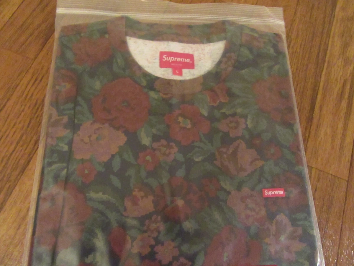 Supreme Small Box Tee T-Shirt Size Large Digi Floral FW20 FW20KN5