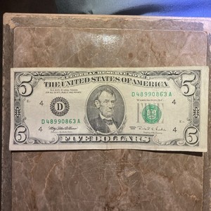 1995 Off Center/Misaligned $5 Bill Serial # D 48990863 A 
