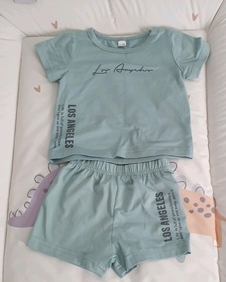 Baby-Set Shirt und Hose in Gr. 68 / 6-9 Monate