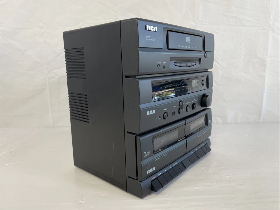 Vintage RCA RP 9115 Stereo System AM/FM Radio Dual Cassette CD - READ - Image 2 of 4