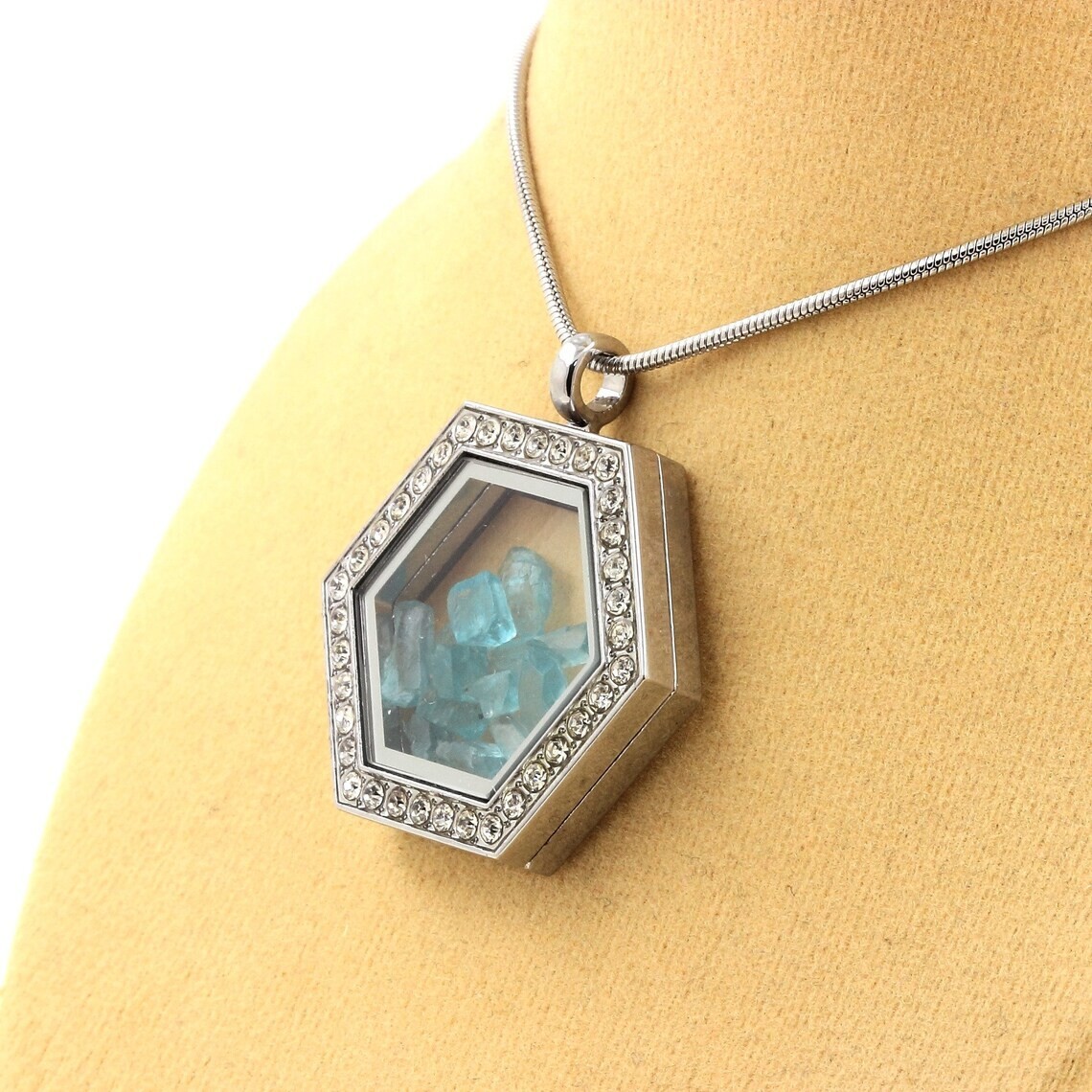 Pendentif Apatite Paraiba brut hexagone en argent 925 pour femme