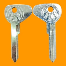2 X Blank Key For Volkswagen Super Beetle Karmann Ghia Squareback Fastback VW L