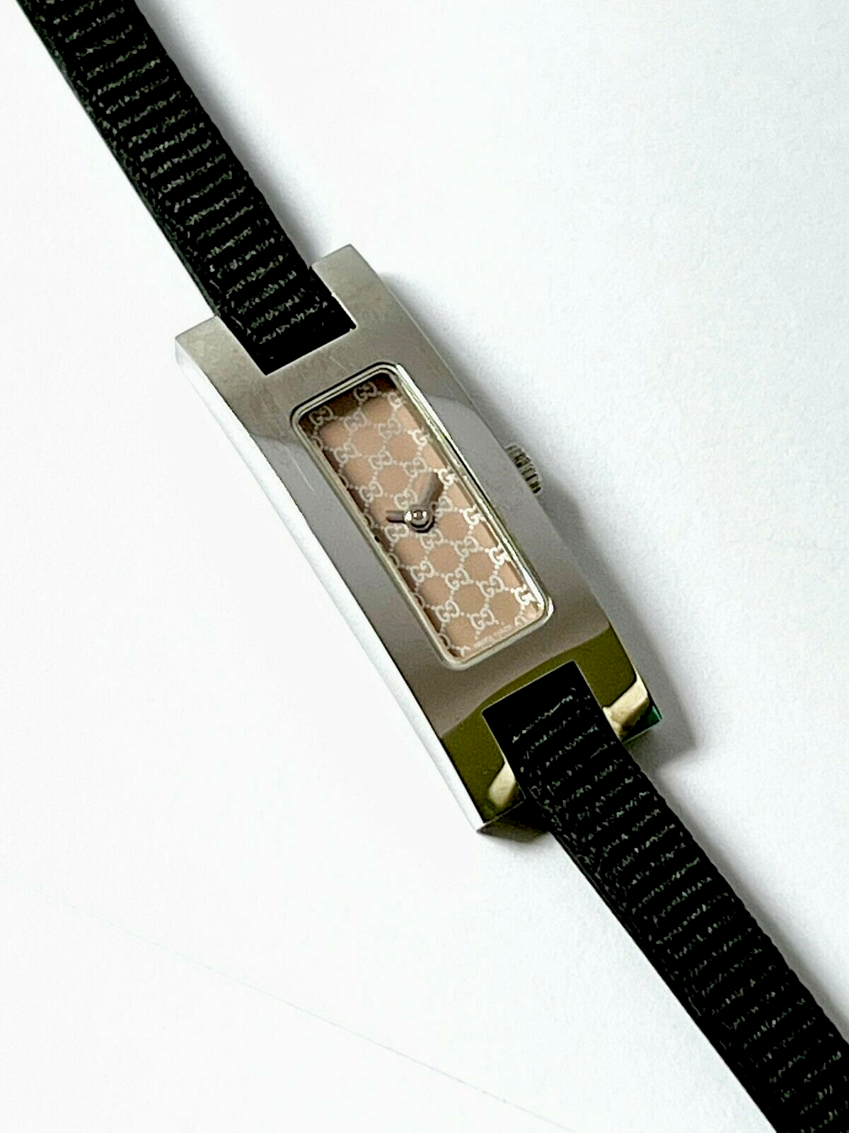 Gucci 3900L 23960 Gucci