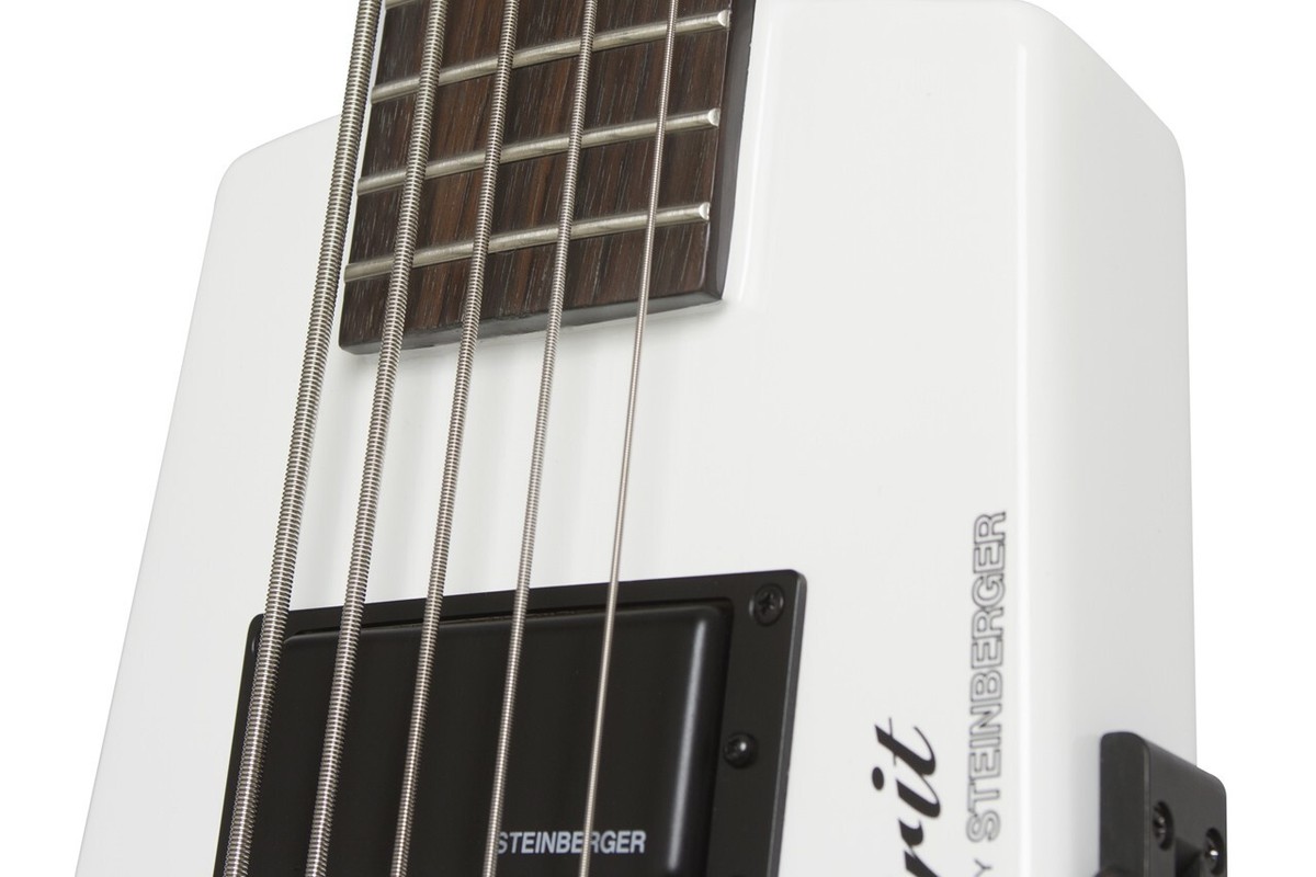 Steinberger spirit/XT-25（White） Amazon.com: Steinberger Spirit XT-25 5-String Standard Bass