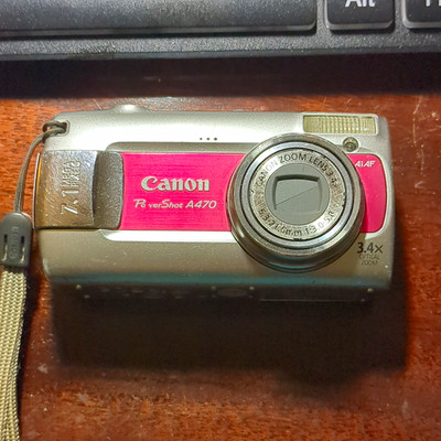 Canon PowerShot A470 Compact Camera 7.1MP 3.4x Zoom 2.5'' Pink/Silver