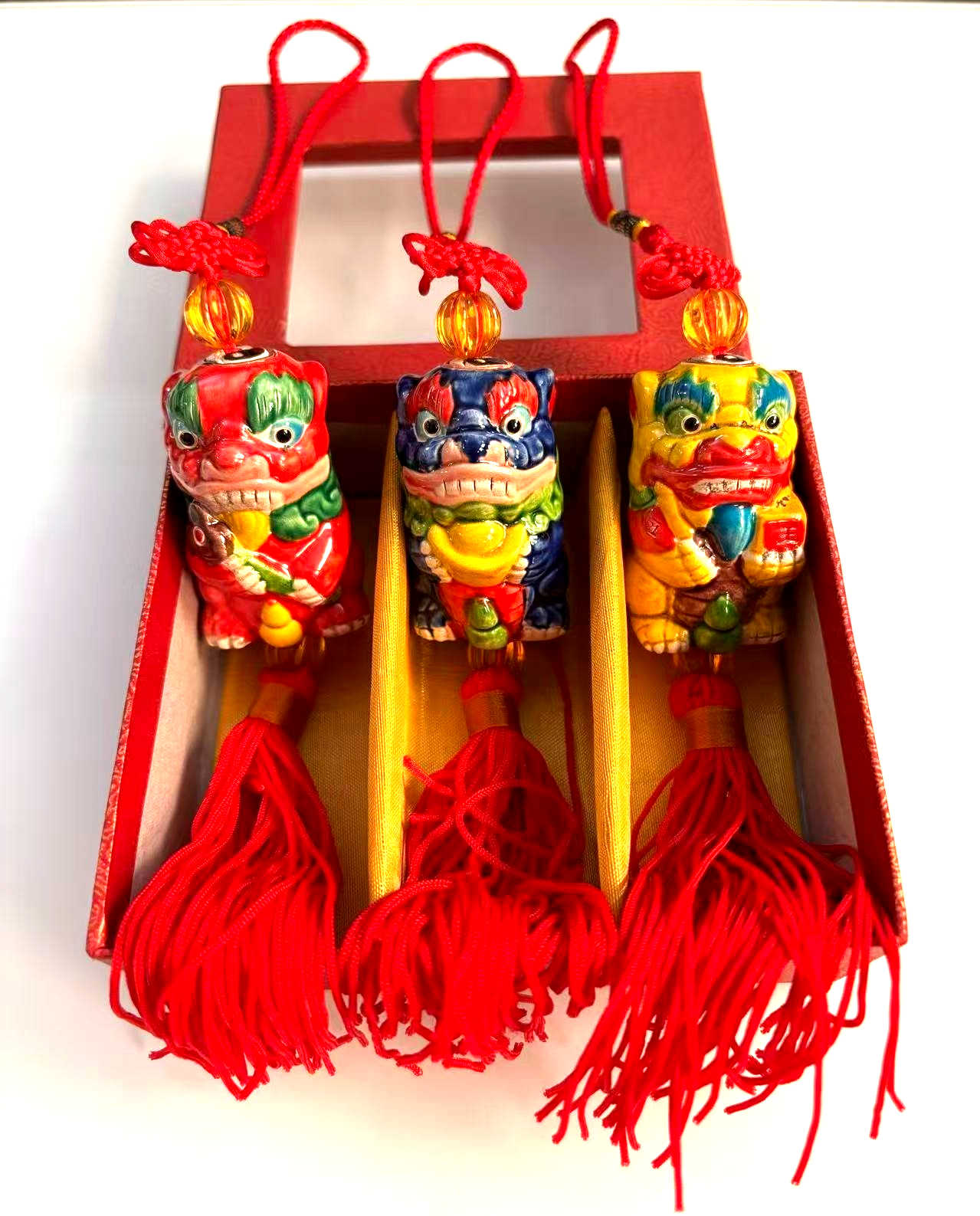 Ffoo Box Set of 3 Chinese Ceramic Foo Dog Lion Tassel Hanging Mascot New in Box ...