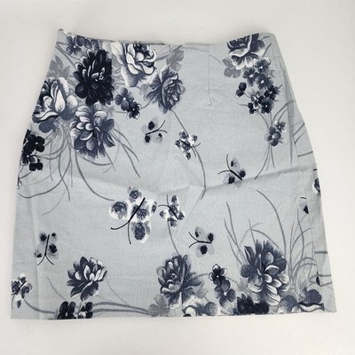 Vintage Y2K Bebe Gray Scale Floral Print Mini Skirt Women Cotton Blend Size 2