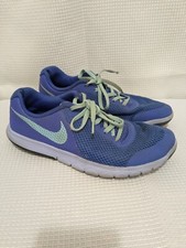 Nike Flex Kids Size 6Y Pre-owned in good condition.