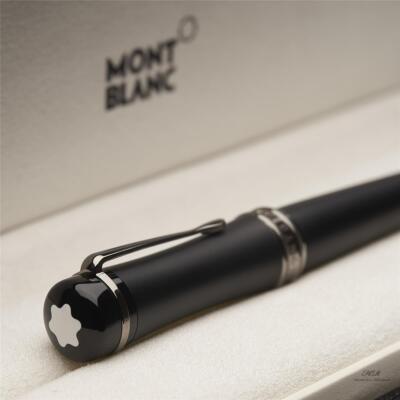 Montblanc Bonheur Boyfriend Ballpoint Pen Black Precious Resin ID