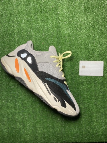 wave runner 700 size 10