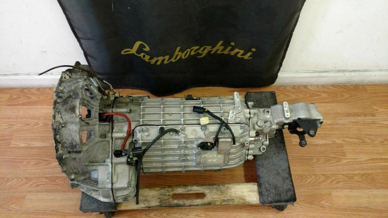 LAMBORGHINI MURCIELAGO LP640 E GEAR 6 SPEED MANUAL TRANSMISSION OEM 