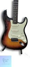 Guitare électrique FENDER USA AMERICAN DELUXE STRATOCASTER