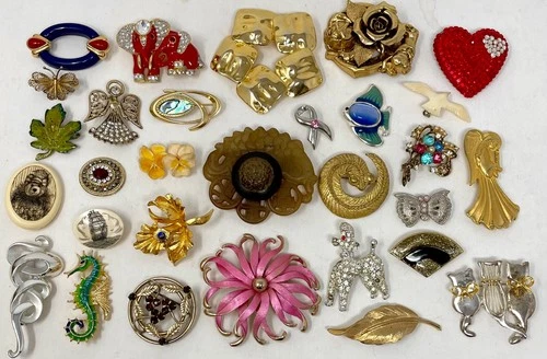 Lot Vtg & Modern BROOCH Pins Costume Jewelry Parts AS IS Craft Art Repurpose A4