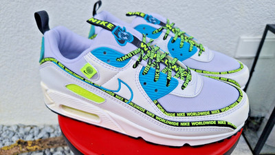 Nike Air Max 90 SE Worldwide | Gr 43 White Black Volt Blue | Neu