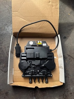 APsystems 119001 DS3-S Single Phase Solar Microinverter 640W 220VAC