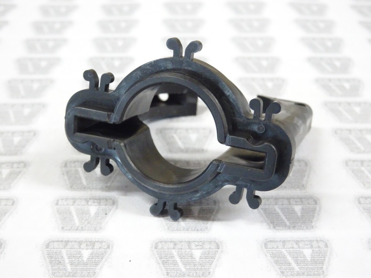 Kawasaki NOS NEW 13070-3726 Vacuum Valve Guide JH JT JH1100 JT1100