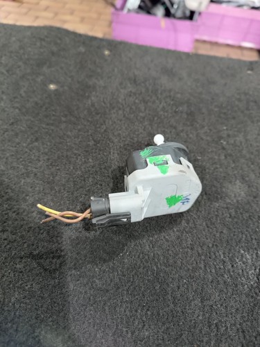 Stellmotor LWR Leuchtweitenregulierung Opel Astra G Scheinwerfer 90590665