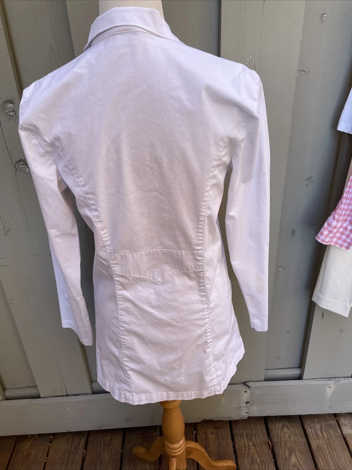 Women's 1st Quality META Fundamentals White Mid Length Lab Coat Size 8(M) - Image 3 of 4