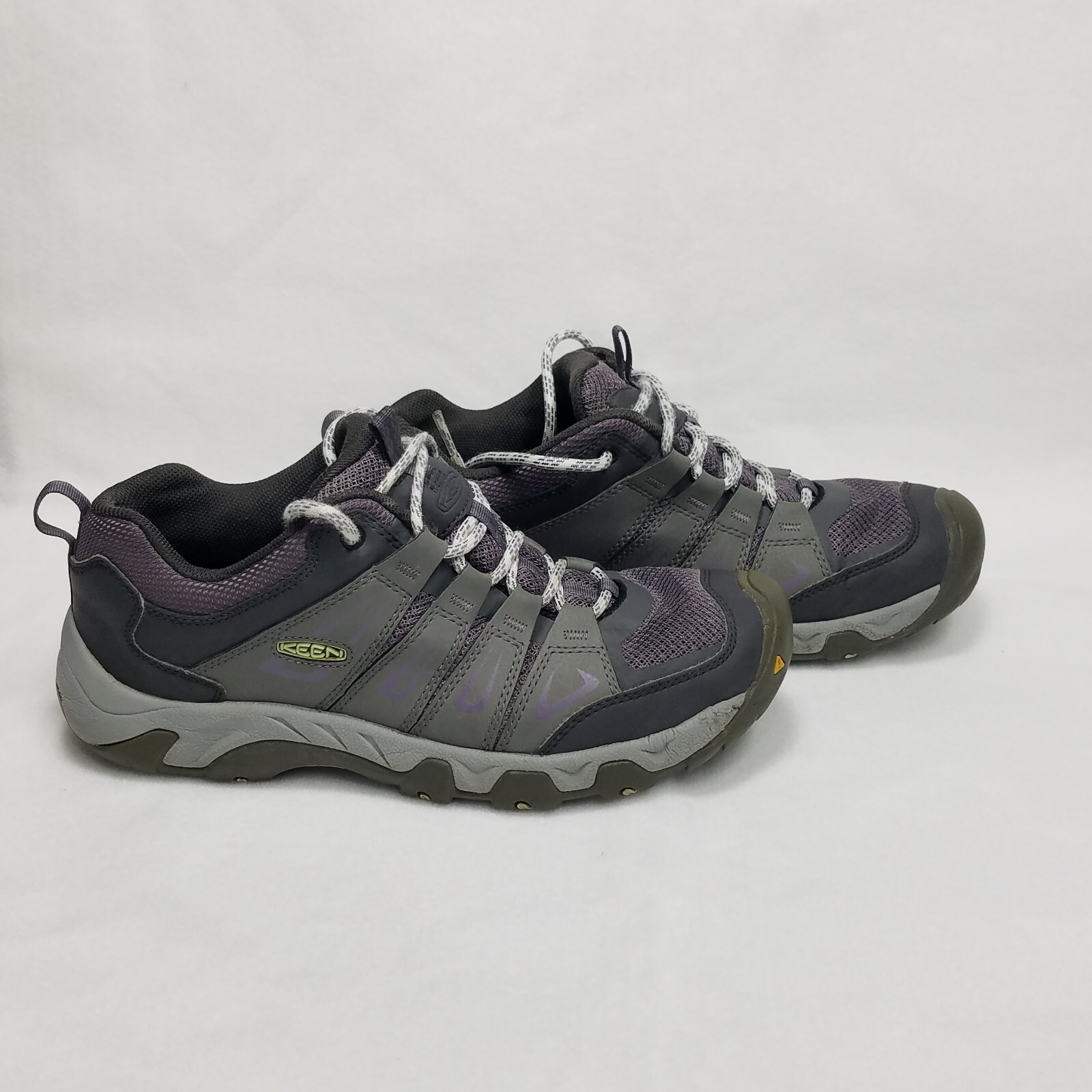 Scarpe da trekking Keen Oakridge da donna taglia 10 grigie stivali da trail outdoor