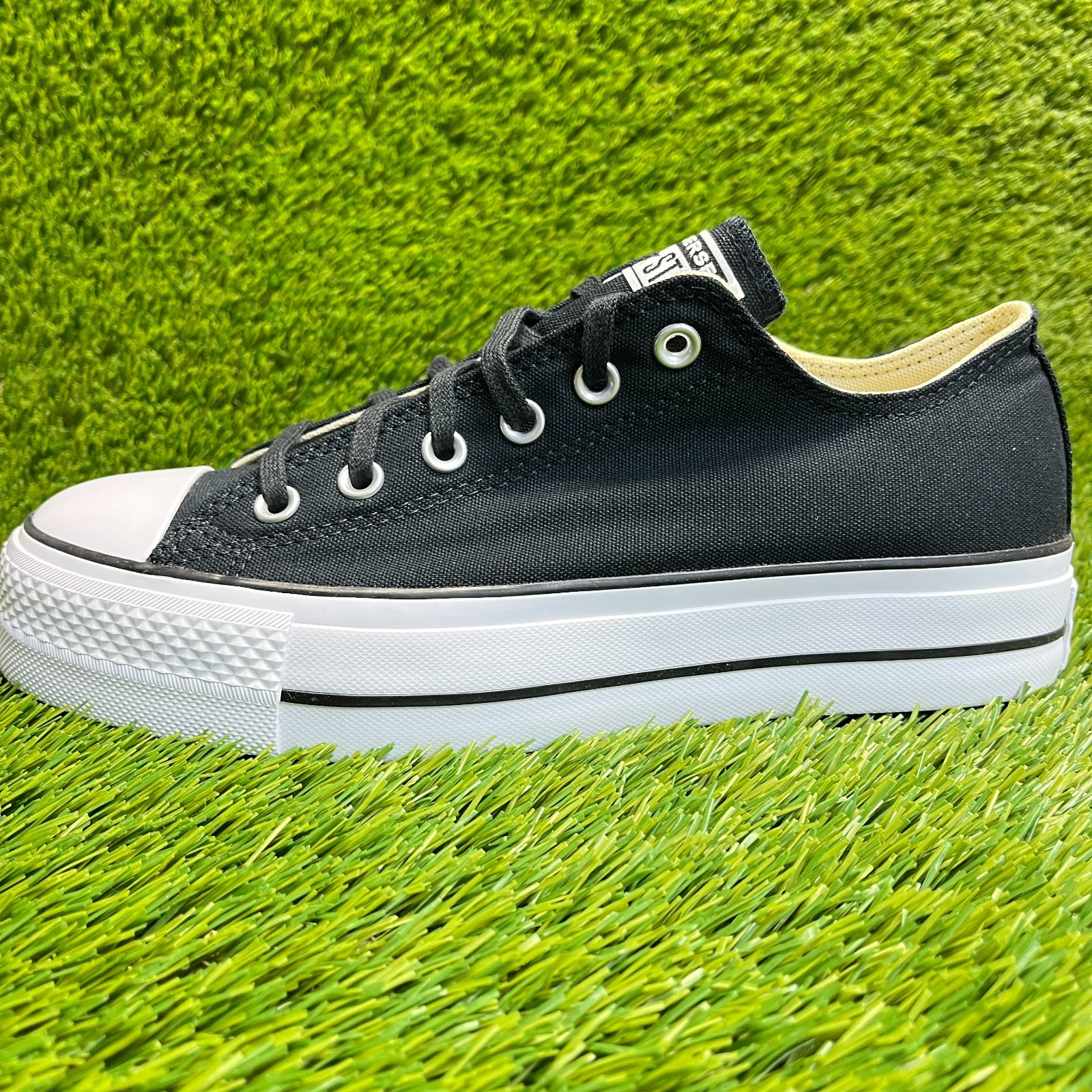 Converse Chuck Taylor All Star Low Womens Size 9.5 Black Athletic Shoes Sneakers thumbnail 3