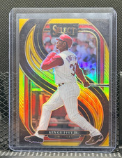Ken Griffey Jr. 2025 Select -  Premier - Gold Prizm #7/10 - #142 Reds