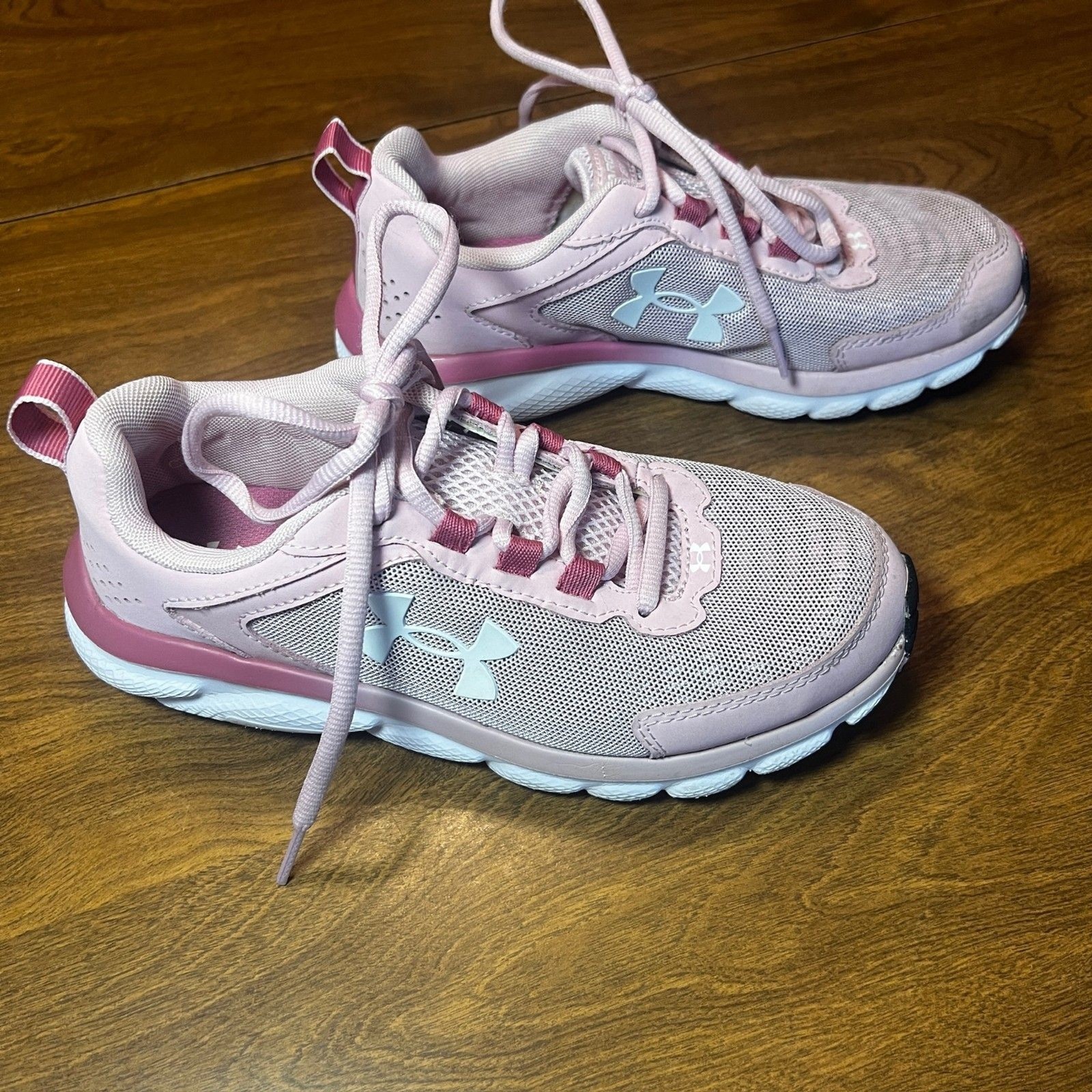 Under Armour Charged Assert Delux Foam Womens Run… - image 1