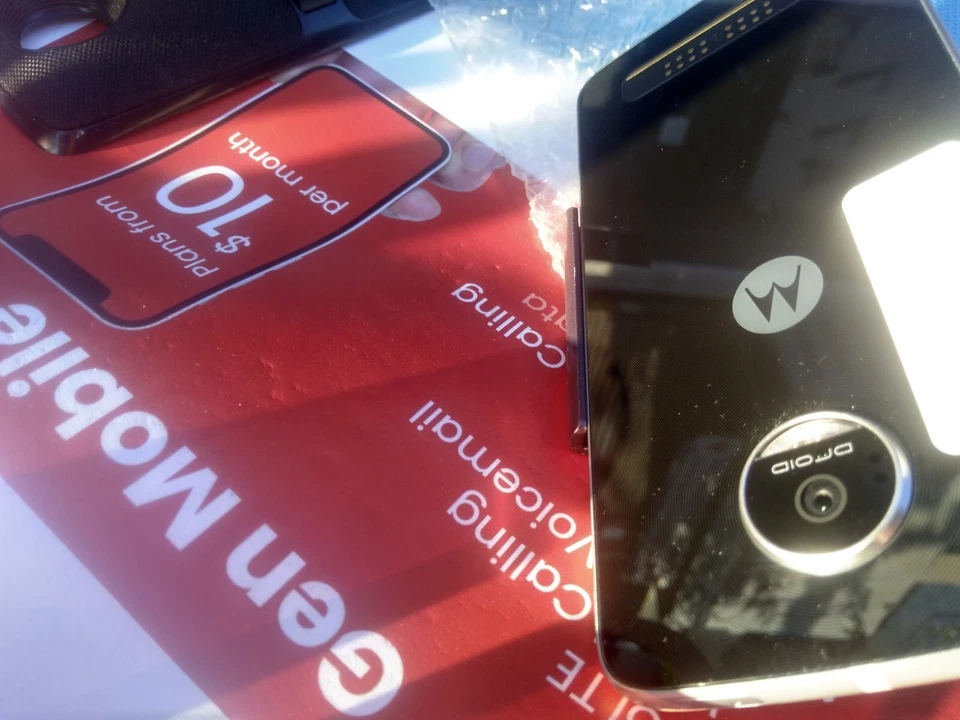 MOTOROLA ZPLAY JBL SBOOST H2O-ATT PLAN(2MOS) UNLKD SNAPDRAG625 UNIQ YT| FF SETUP - Image 3 of 4