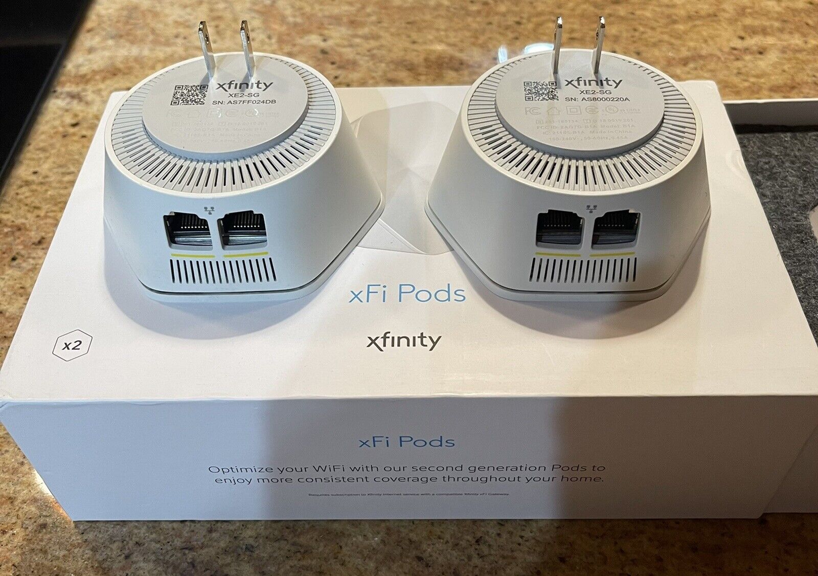 🔌Xfinity Xfi Pods 2nd Generation XE2-SG Wifi Range Extender Repeater (2 Pods)🔌