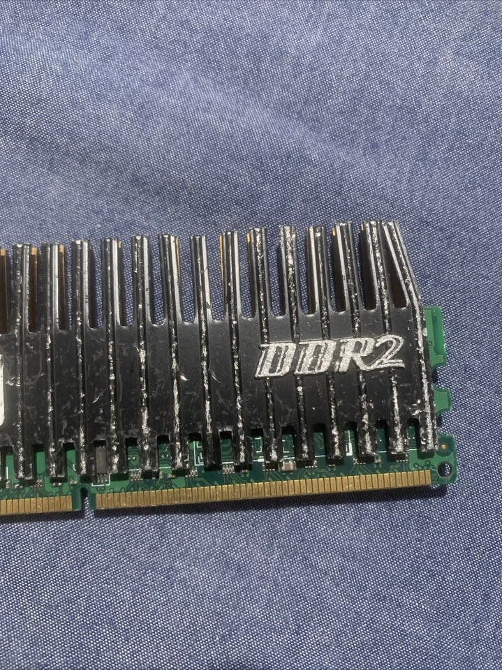 Patriot Gaming 4GB 2 x 2GB DDR2 900MHz RAM PVS24G7200LLK - Image 4 of 4