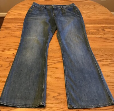 Levis Jeans Demi Curve Classic Boot Cut Blue Size 32 x 32 (14)