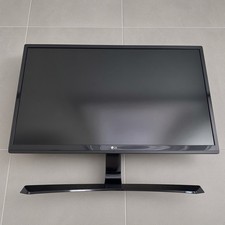 LG 24UD58-B - 4K IPS Monitor 24 Zoll - teildefekt