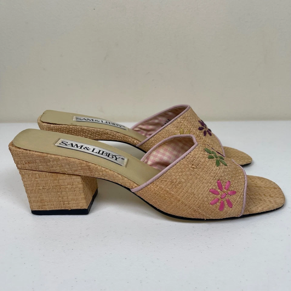 Vintage SAM & LIBBY Natural Raffia Floral Heeled Sandals Mules 9M 90s Y2K Boho - Image 3 of 4
