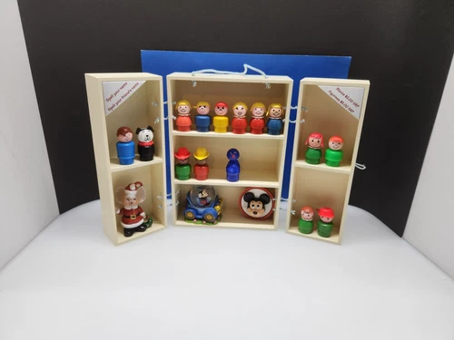 VTG Fisher-Price Little People Display Shelf Only Raggedy Ann NOS READ