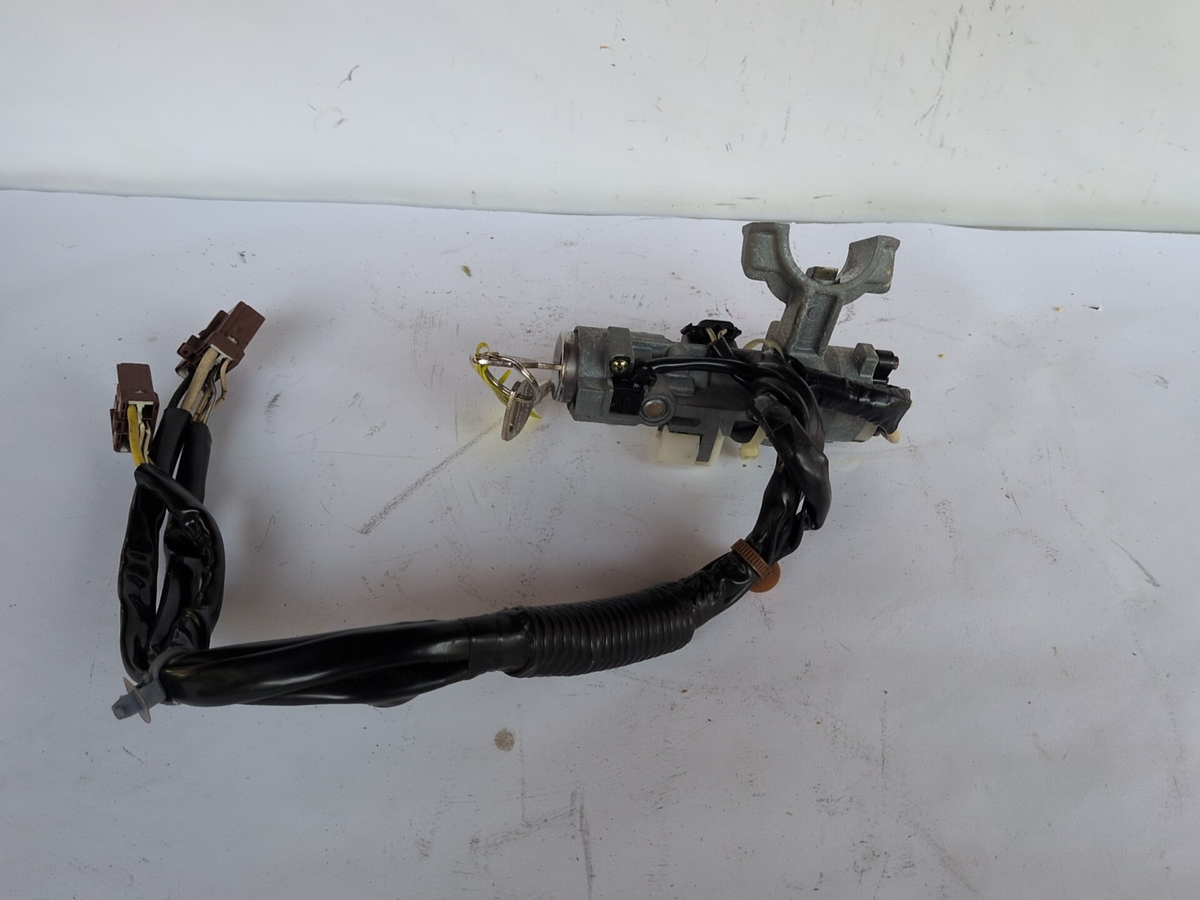 1993 - 1995 Honda Civic Del Sol OEM Ignition Lock cylinder key