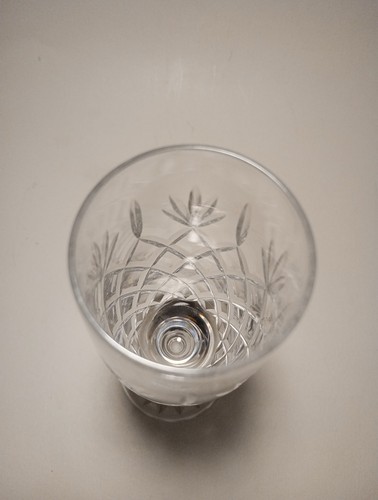 Thomas Webb Warwick Crystal Cut Short Stem Champagne Flutes x 2 - Picture 7 of 13