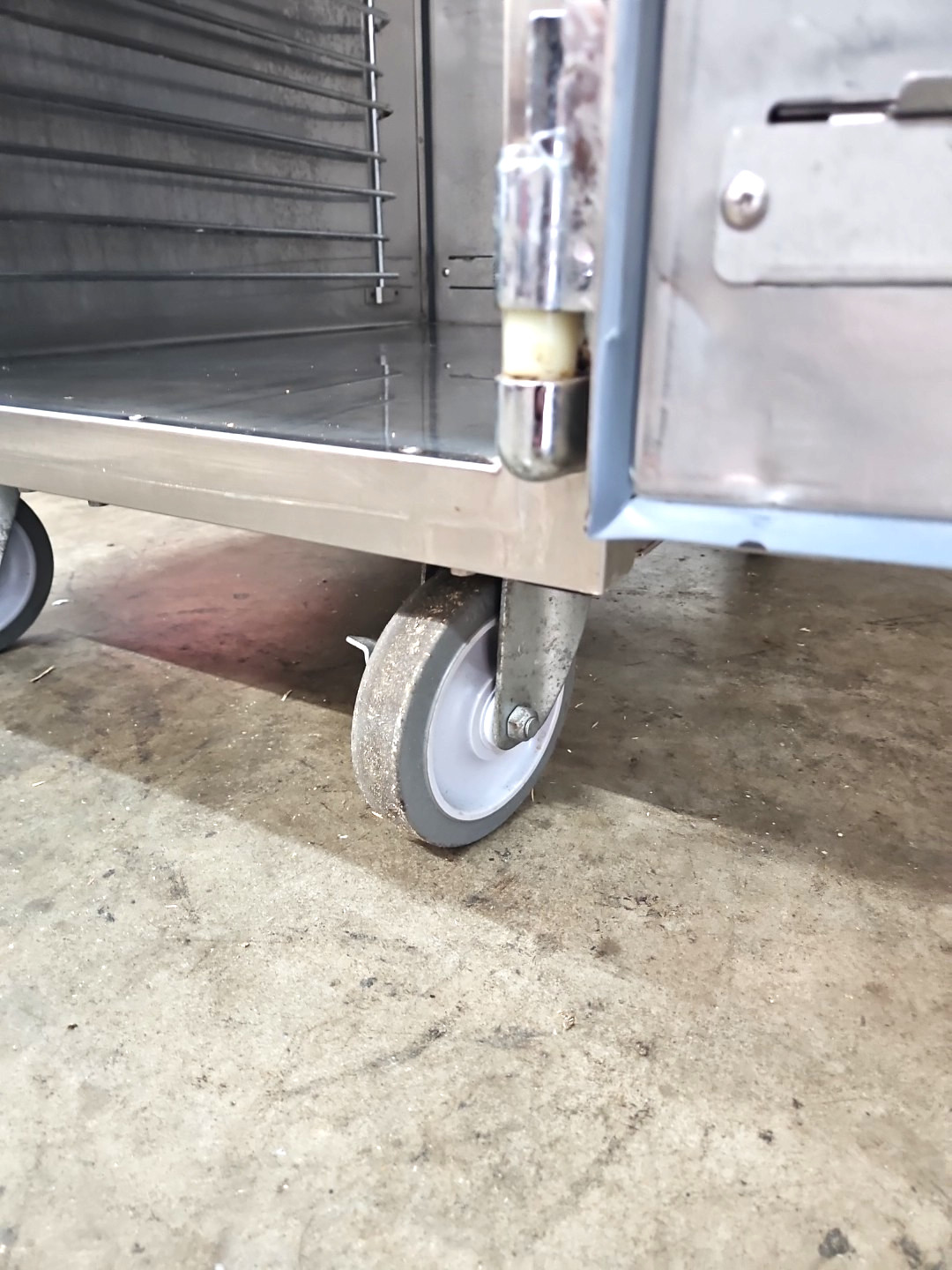 ALTO SHAAM PASS THROUGH HOLDING CABINET 1000-UPS - Single Phase 120V - TESTED!