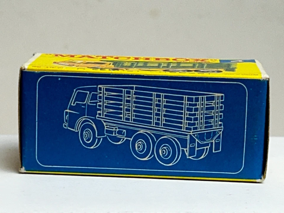 Matchbox No. 4 Dodge Cattle Stake Truck con caja original tipo F Foto 4 de 4