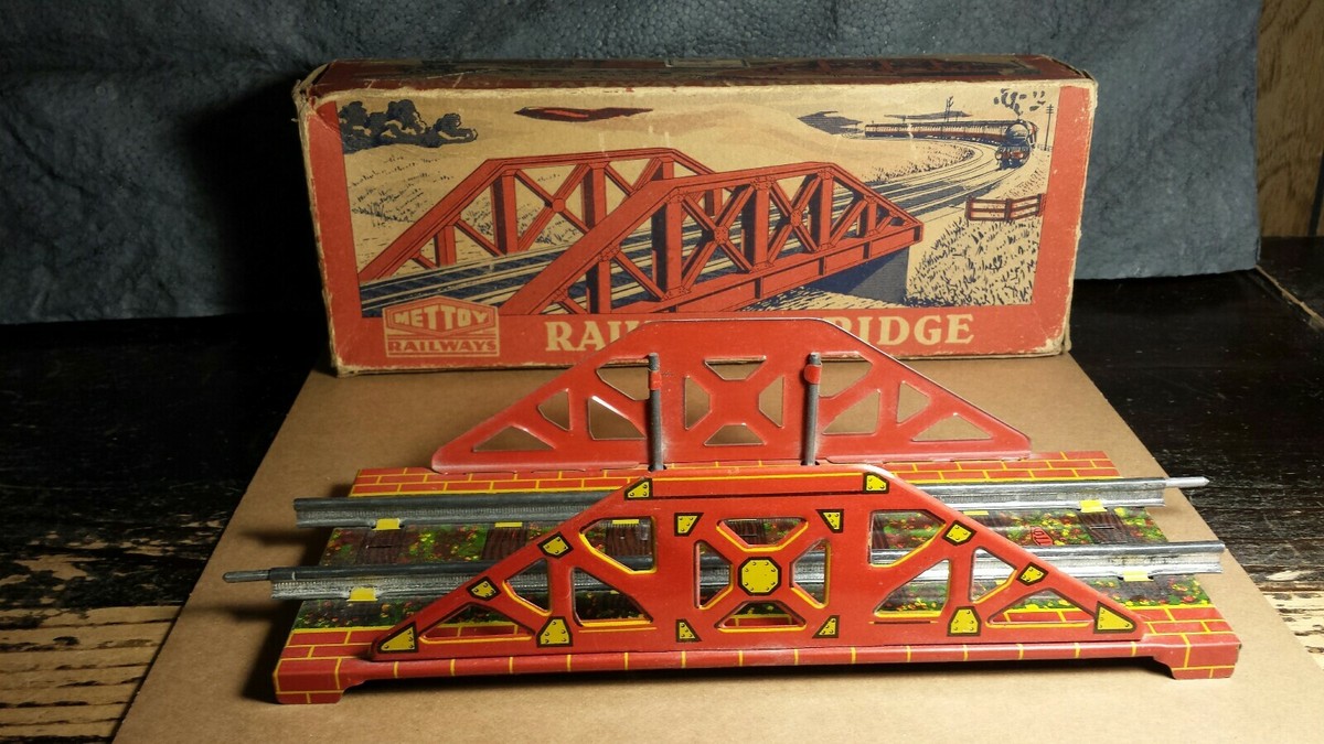 Vintage Mettoy | 5619 Railway Bridge | O Gauge | w/Box | 1950s