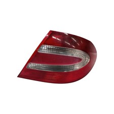 Hella Rückleuchte Rechts Für Mercedes CLK C209/A209 2002-2005 3P Mit Fassung