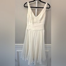 Tadashi Shoji Ivory Pleated Dress Wedding Bridal Sleeveless V Neck S 4 100 Silk