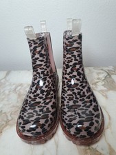 Wonder Nation Girl s Missy Rain Boots, Pink Leopard Glitter, Size 4-5