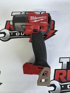 #029 Llave de impacto Milwaukee M18 2862 20 1/2" ¡SOLO para piezas o reparación!