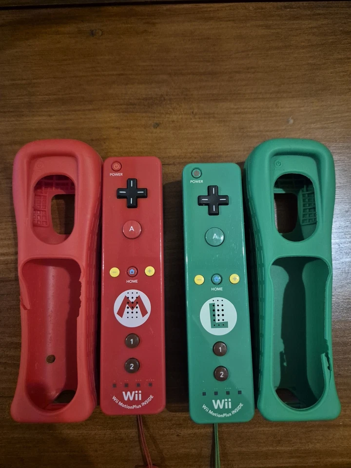 Mario and luigi wii Motion Plus controllers FREE SHIPPING - image 1 of 1